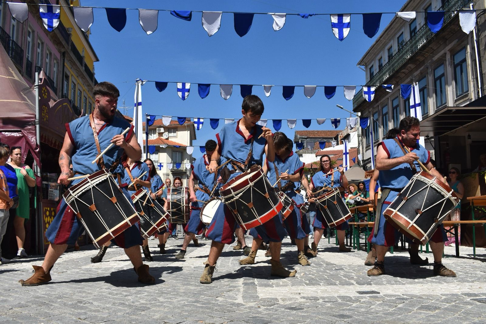 SALTIMBANCOS DE SANTA MARIA, CIRAC